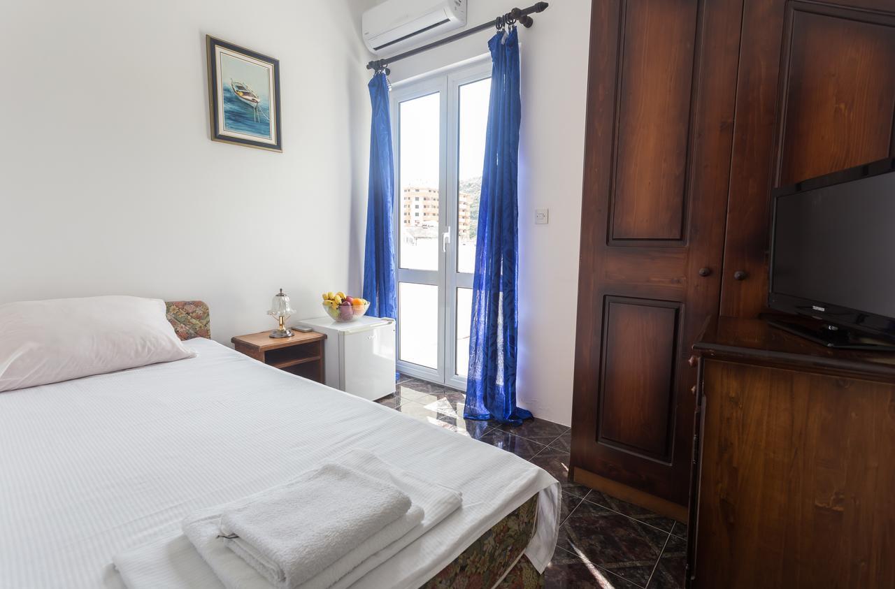 Hotel Jovana Будва Стая снимка